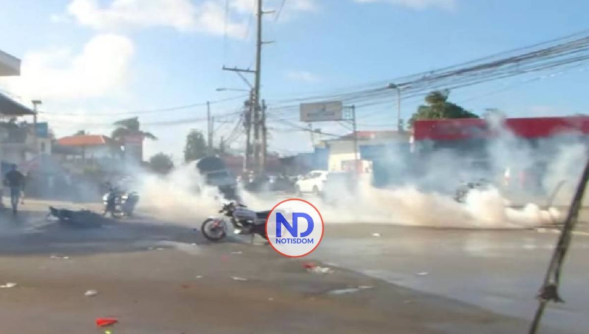 Opositores critican actuación de autoridades ante marcha Friusa