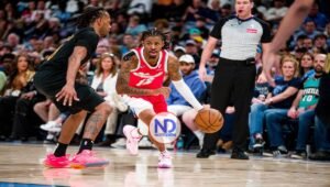 Los Cavs estropean los 44 puntos de Morant y prolongan su racha a 16 triunfos