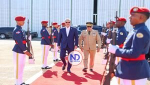 Abinader retira a Báez Aybar y otros 5 generales de la Policía