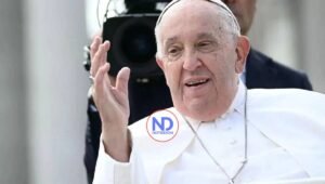 Papa Francisco avanza en su tratamiento tras dejar la ventilación mecánica