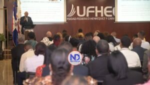 Alburquerque dice que tierras raras de Pedernales son buenos augurios para la economía