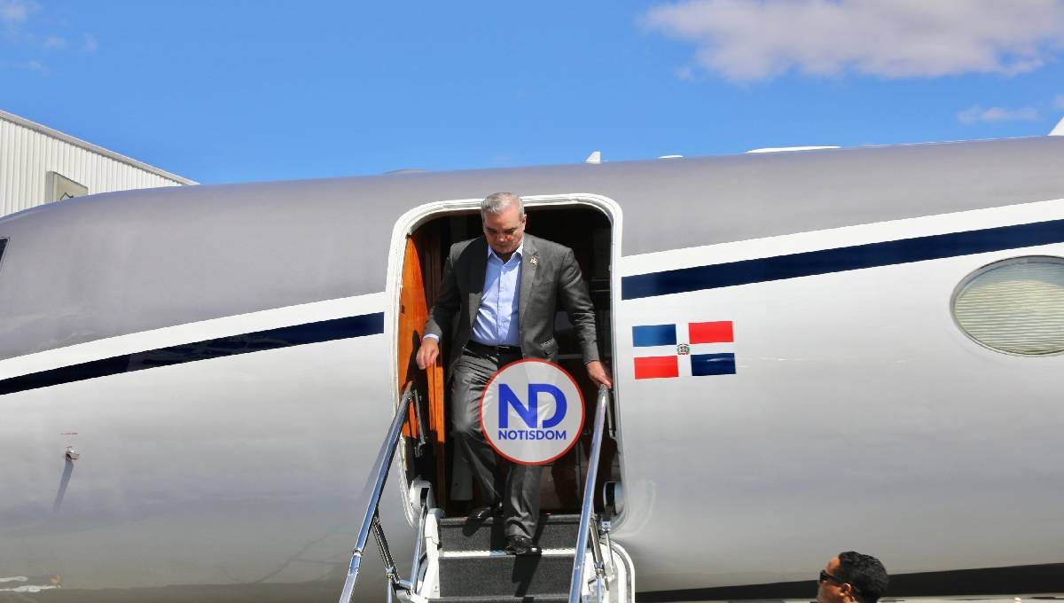 Presidente Abinader regresó a RD tras visita oficial a Uruguay
