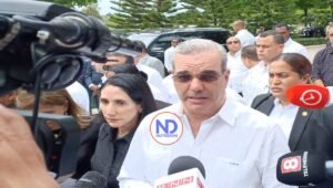 Abinader asistirá el domingo a misa en Haina en honor a víctimas de la tragedia en Jet Set