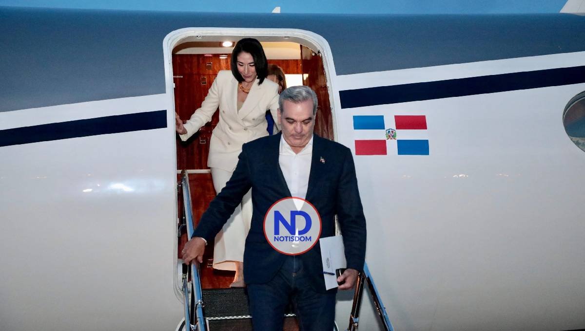 Presidente dominicano y esposa irán a Roma al funeral del papa