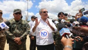 Presidente Abinader llama a tropas a ser «los ojos de la patria en la frontera»