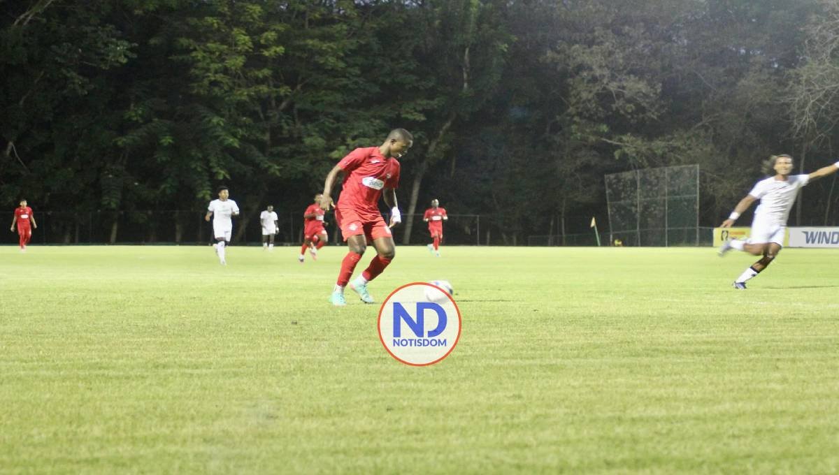 Atlético San Cristóbal cae ante Atlético Pantoja en la jornada 10 de la Copa LDF