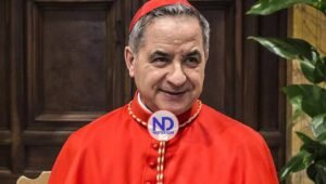 El cardenal Becciu, dispuesto a dar un paso atrás y no participar en el cónclave