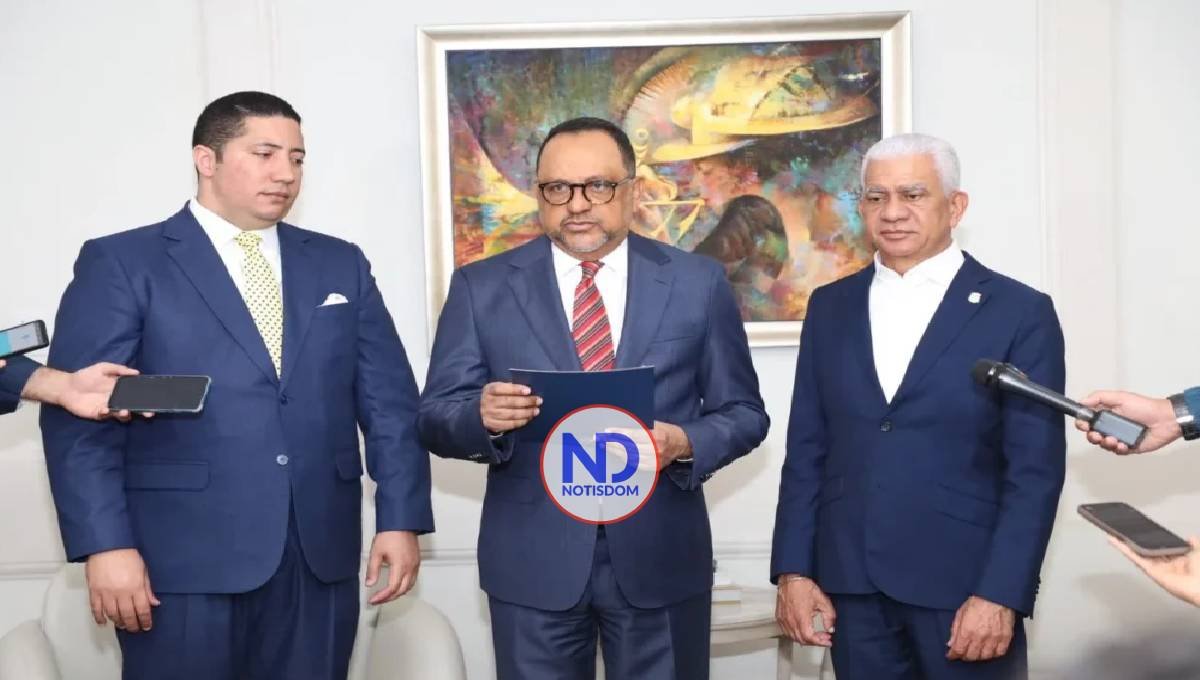 Poder Ejecutivo propone elevar a 40 años la pena contra traficantes de indocumentados