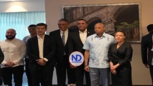Senador Carlos Gómez participa en encuentro con alcalde NY