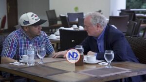 Trump critica senador se reunió con deportado en El Salvador