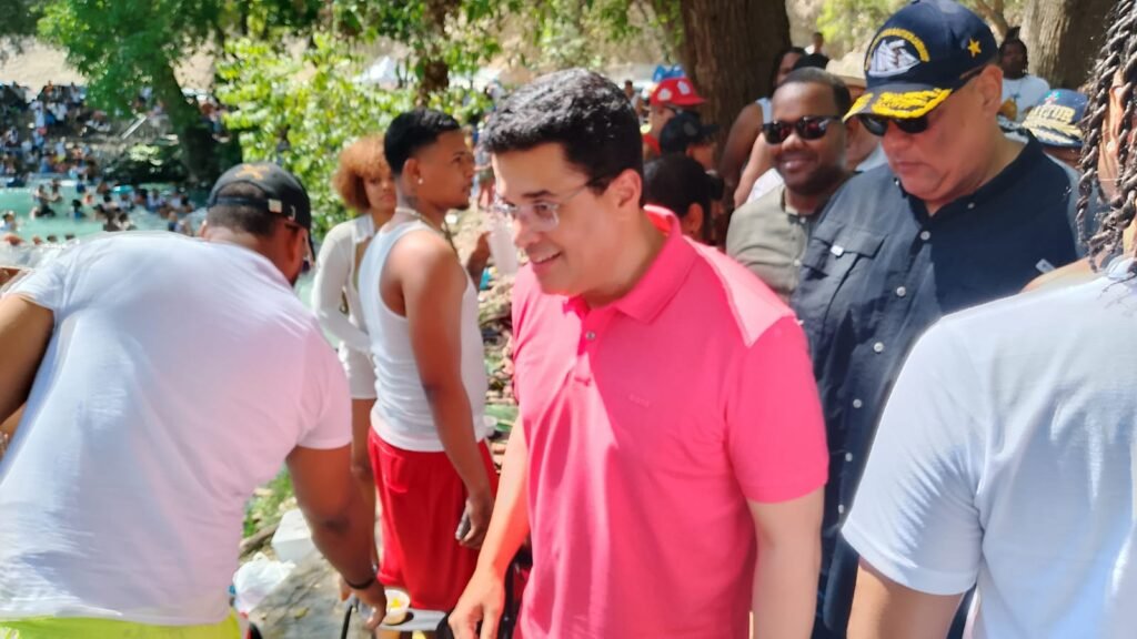 David Collado asegura esta ha sido Semana Santa donde más turista han llegado a RD 3 DAVID COLLADO 104 David Collado asegura esta ha sido Semana Santa donde más turista han llegado a RD