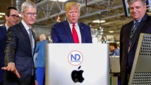 Apple pierde 314,000 MM de dólares en valor de mercado tras los aranceles que impuso Trump