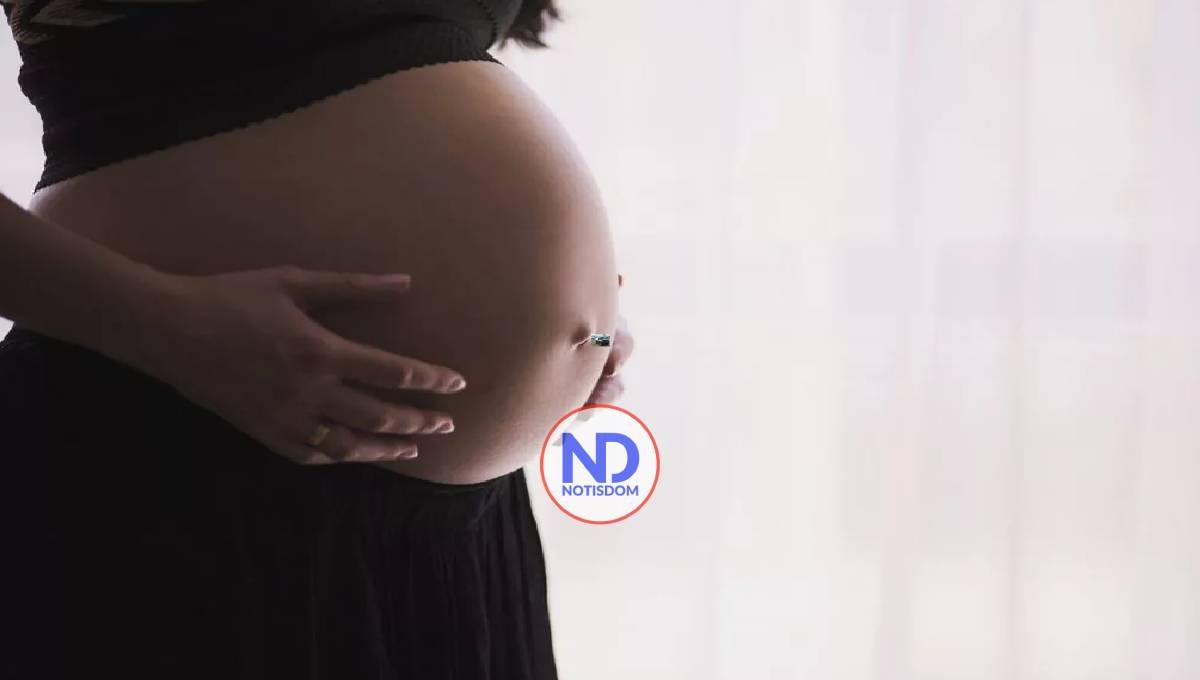 Muertes maternas registran reducción de 17 por ciento, dice Salud Pública