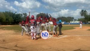 San Luis, Jinetes, Patriotas y Boca Chica avanzan beisbol SD