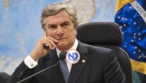 Expresidente de Brasil Collor de Mello detenido por corrupción