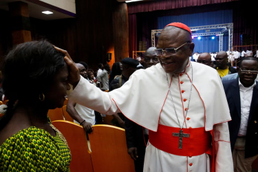 Los posibles candidatos a Papa tras la muerte de Francisco 6 Fridolin Ambongo Besungu Los posibles candidatos a Papa tras la muerte de Francisco