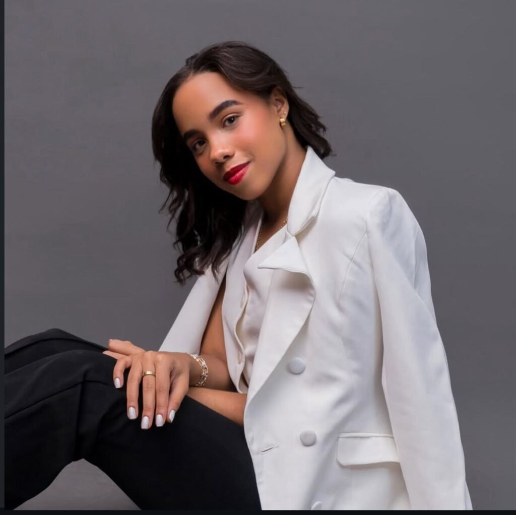 Lia Mary Gomez Rosalio Reportan desaparecidos tras tragedia en discoteca Jet Set