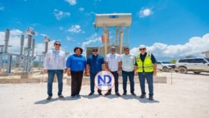 Paliza, Santos y Freund recorren zonas de tierras raras en Pedernales