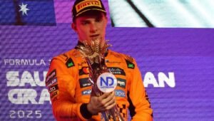 Oscar Piastri vence a Max Verstappen en Arabia Saudita