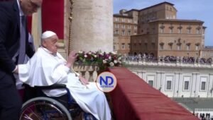 Papa imparte ‘Urbi et Orbi’ y desea «buena Pascua»