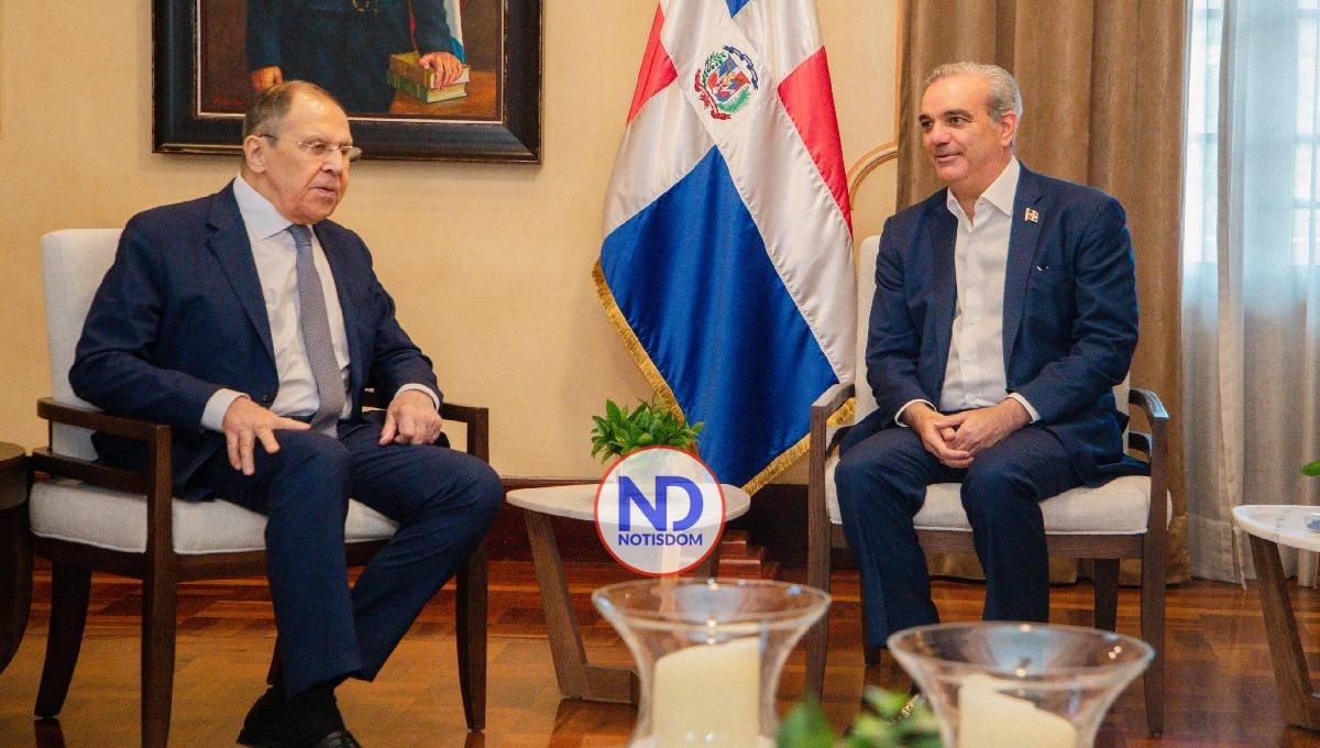 Presidente Abinader recibe en Palacio Nacional al canciller ruso Serguéi Lavrov