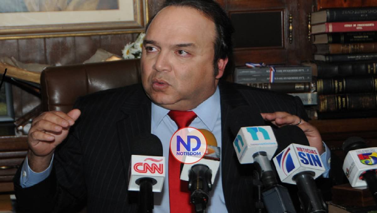 Aconseja a dueño de Jet Set que se entregue voluntariamente