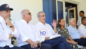 Abinader se reúne con comunitarios y autoridades de Espaillat y Puerto Plata