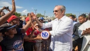 Presidente irá a reunión en SC e inaugurará malecón de Samaná