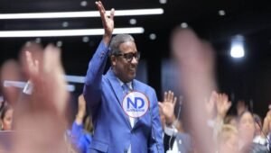 Agustín Burgos deja su curul en la Cámara de Diputados para dirigir el Idoppril