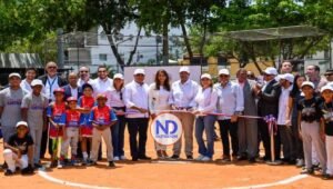 Banreservas inicia programa de reacondicionamiento estadios