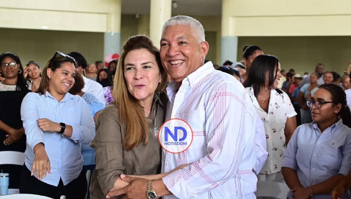 Carolina Mejía y Radhamés González