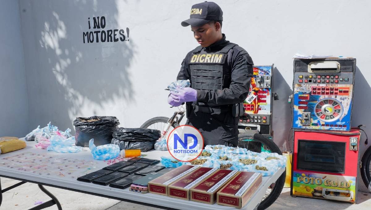 PN decomisa drogas y detiene 33 haitianos indocumentados