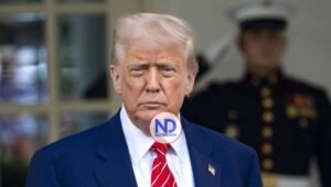 Trump afirma que sería «estúpido» rechazar el polémico avión regalado por Catar