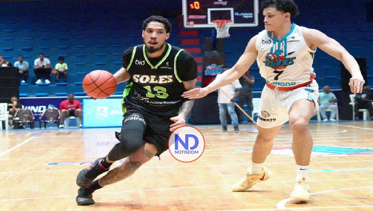 Titanes someten a Soles y se llevan la victoria en la Súper Liga de la LNB 2 Titanes someten a Soles y se llevan la victoria en la Súper Liga de la LNB