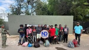 Ejército detiene 16 haitianos indocumentados en Mao