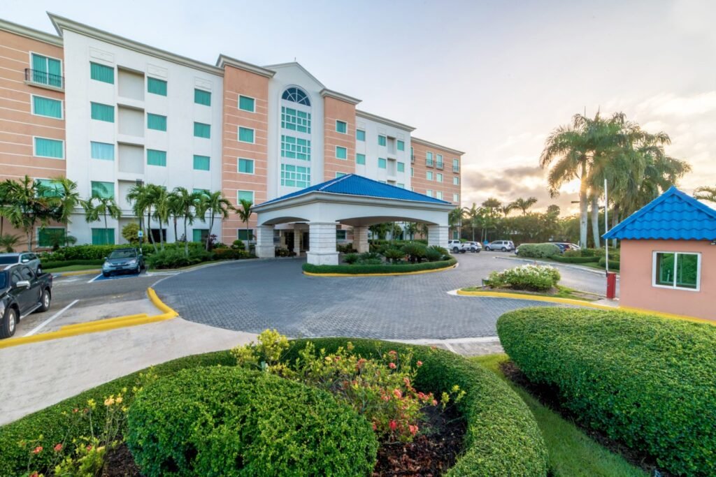 Cuatro hoteles de Hodelpa son reconocidos en los Traveller Review Awards 2025 4 Hodelpa Garden Court Cuatro hoteles de Hodelpa son reconocidos en los Traveller Review Awards 2025
