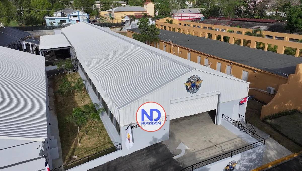 El presidente Luis Abinader crea la Industria Militar Dominicana