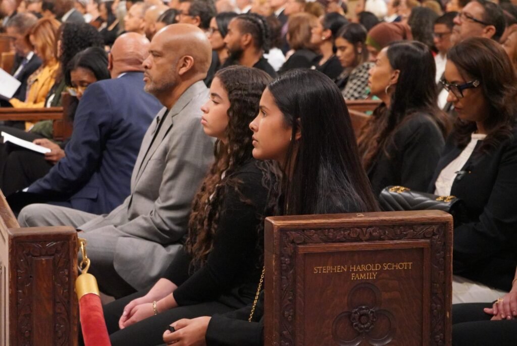 Consulado RD en NY rinde homenaje a las víctimas del Jet Set con misa en San Patricio 4 JET SE MISA EN NY Consulado RD en NY rinde homenaje a las víctimas del Jet Set con misa en San Patricio