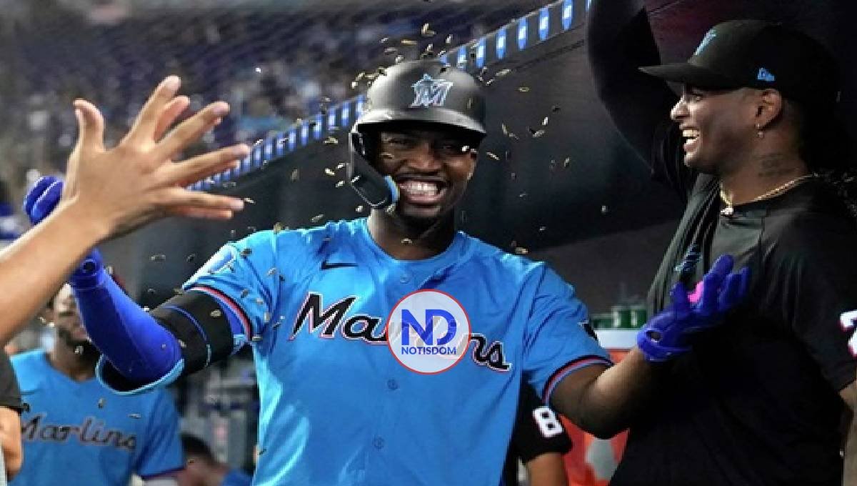 Dominicano Jesús Sánchez pega jonrón y triple victoria Marlins