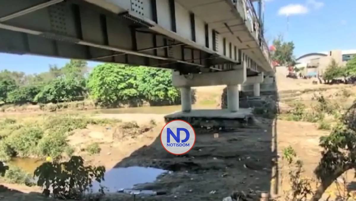 Inician reparación del Puente Internacional entre Juana Méndez y Dajabón