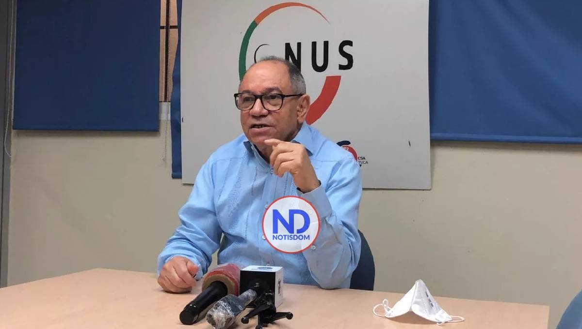 Pepe Abreu propone plan nacional de regularización migratoria