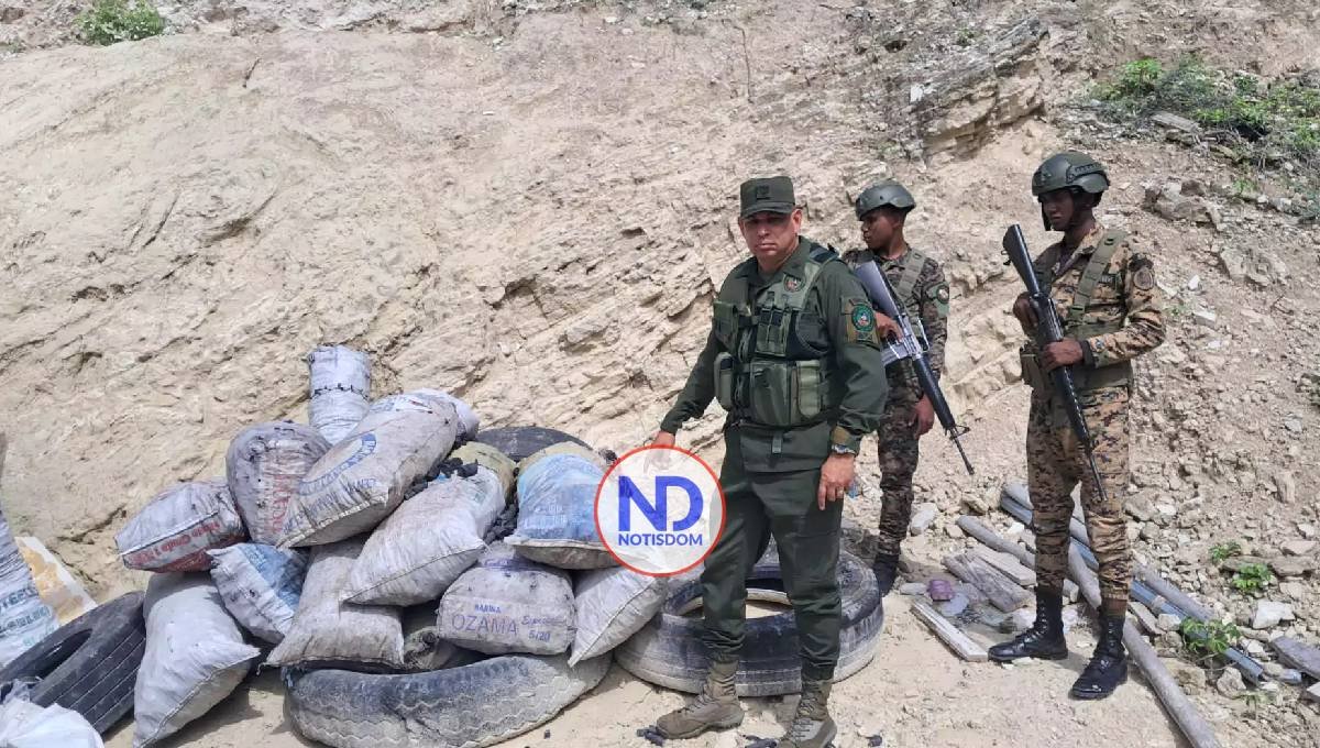 Autoridades incautan carbón y cigarrillos ilegales en operativo en Jimaní