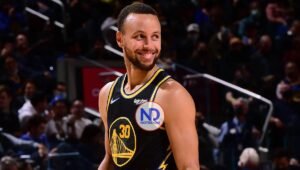 Los Warriors silencian Houston y avanzan a la siguiente ronda en playoffs