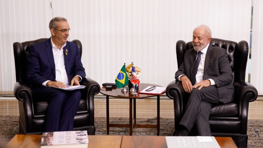 Abinader y Lula Da Silva se reúnen en Brasilia para fortalecer la cooperación bilateral 3 ABINADER Y LULA Abinader y Lula Da Silva se reúnen en Brasilia para fortalecer la cooperación bilateral