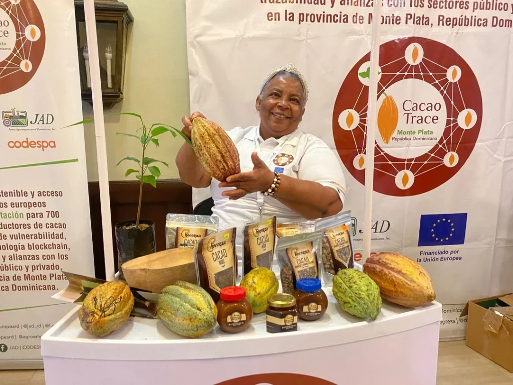 Mujeres de Peralvillo transforman el cacao en emprendimiento familiar con proyección internacional 3 Altagracia De Leon de Peralvillo Mujeres de Peralvillo transforman el cacao en emprendimiento familiar con proyección internacional