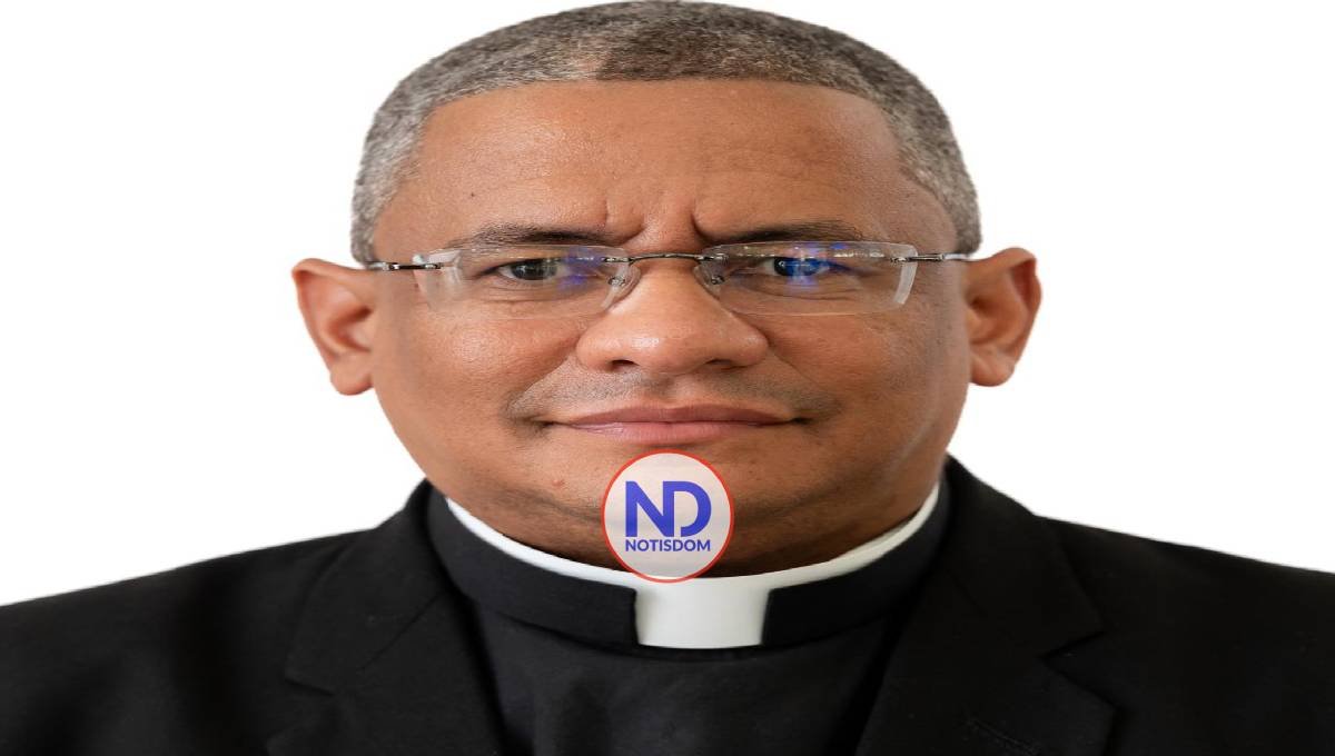 El papa designa padre Andrés Rosario obispo auxiliar Santiago 2 El papa designa padre Andrés Rosario obispo auxiliar Santiago