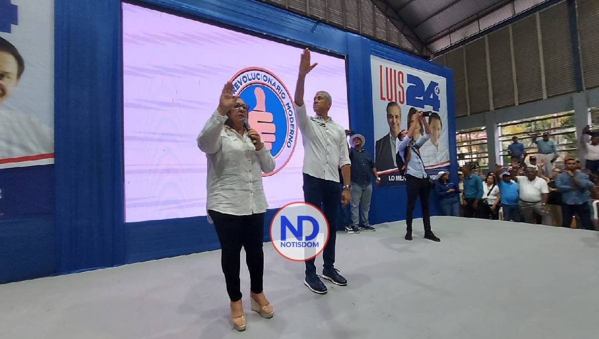 Aseguran Andrés Cueto y Rosa Santos han consolidado al PRM en Santiago 2 Aseguran Andrés Cueto y Rosa Santos han consolidado al PRM en Santiago