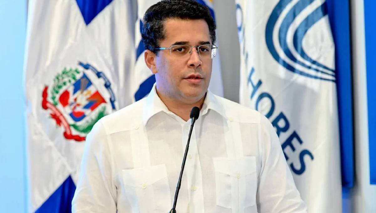 David Collado anuncia entrega del nuevo malecón de Haina esta semana