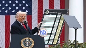 Tribunal aprueba seguir dejando en suspenso la sentencia que anula los aranceles de Trump