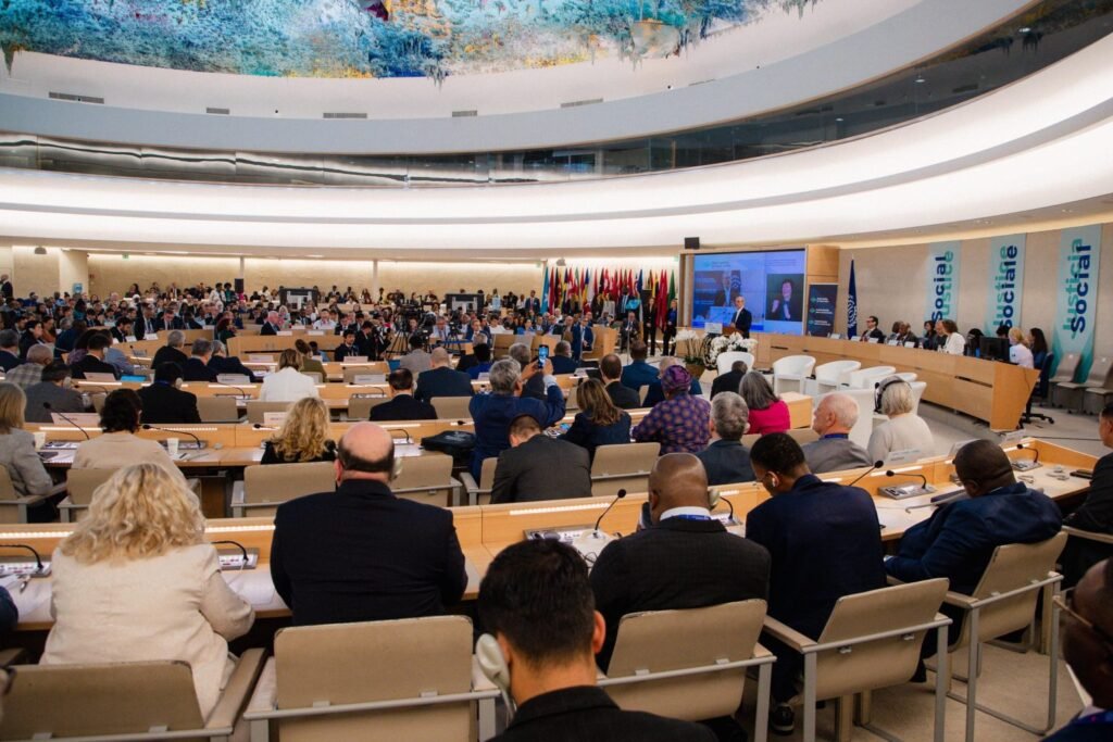 Foro Anual de la Coalicion Mundial para la Justicia Social celebrado en la OIT Abinader reafirma compromiso con la justicia social, aumentos salariales y récord de empleo formal